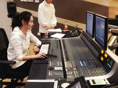 2013級錄音藝術(shù)系畢業(yè)集結(jié)——音樂錄音動(dòng)畫篇